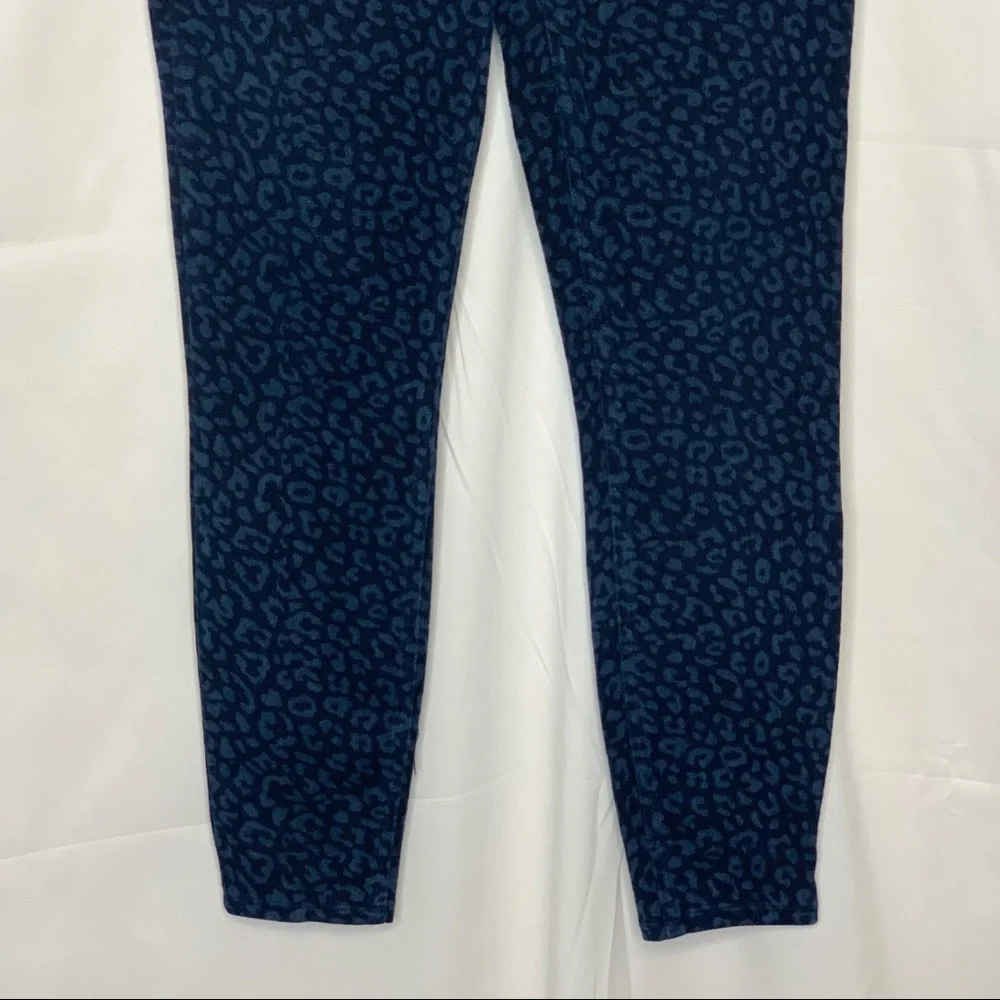 SPANX Blue Cheetah‎ Print Leggings Small